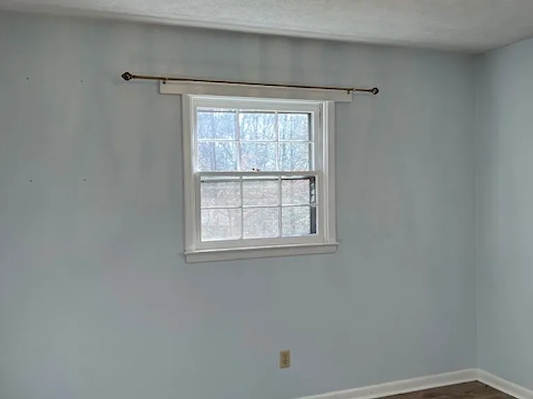 111 Keller Ave — Photo 16