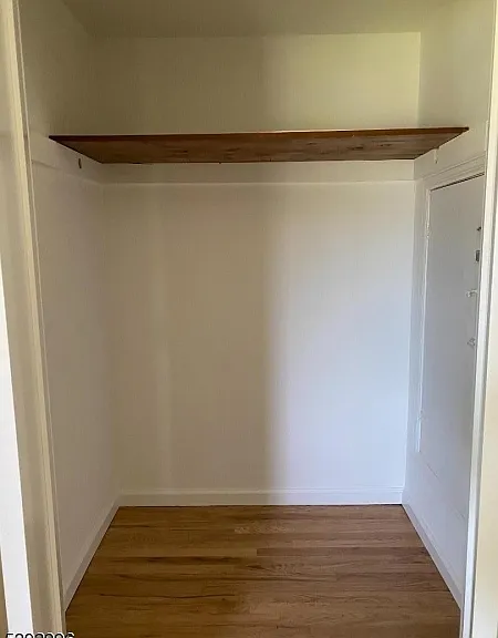 536 Broughton Ave — Photo 15
