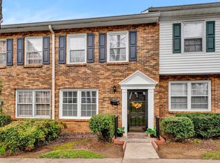 1436 E Dover Rd, Spartanburg, SC 29301