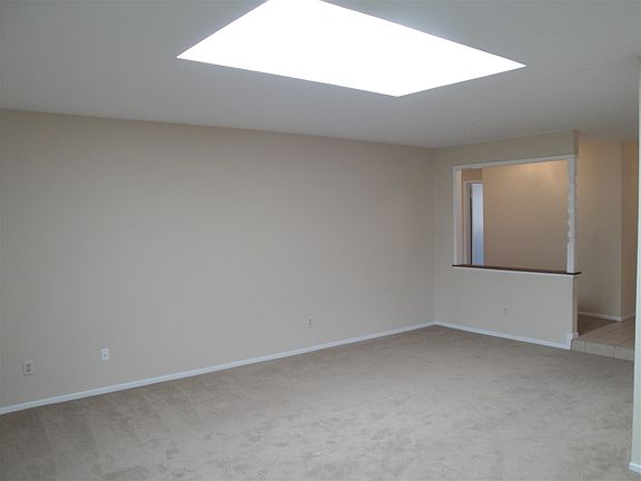 5th image of 1625 David Dr