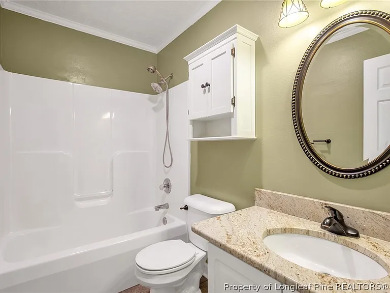 425 Cityview Ln — Photo 12