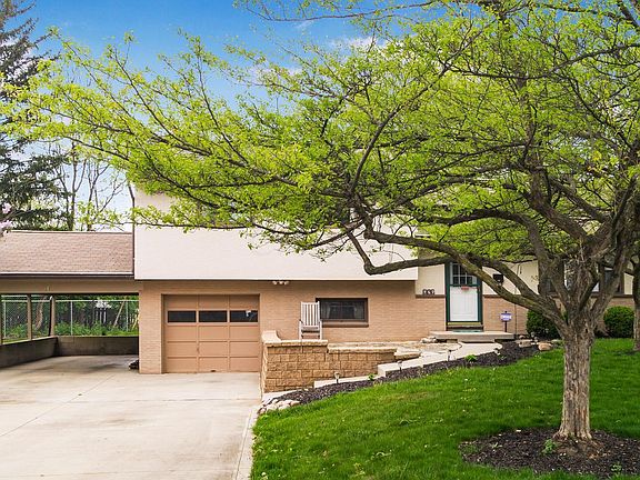 4th image of 469 Crandall Dr