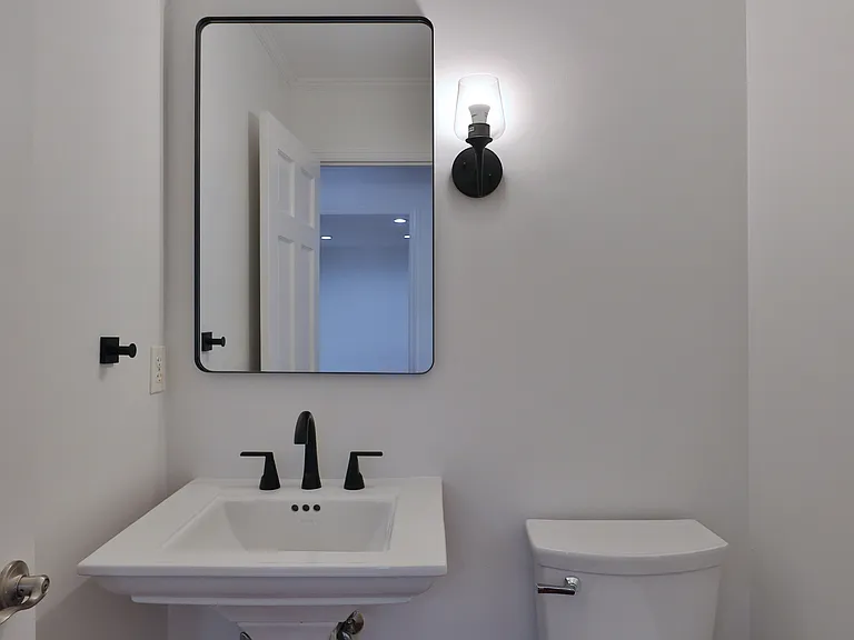 1086 Ravine Ridge Dr — Photo 7