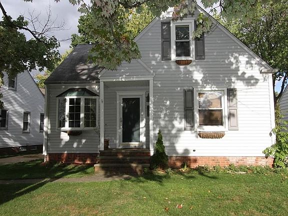 2nd image of 297 E 284th St
