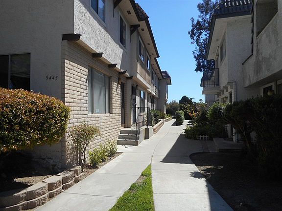 5th image of 9445 Carlton Oaks Dr Unit E