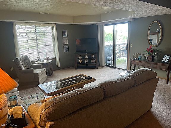 5th image of 8609 Scenicview Dr #101