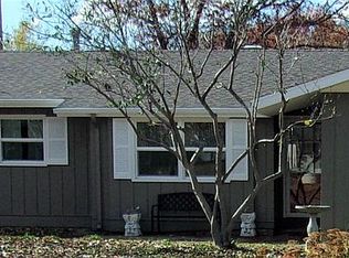 2411 S Kickapoo Ave, Springfield, MO 65804