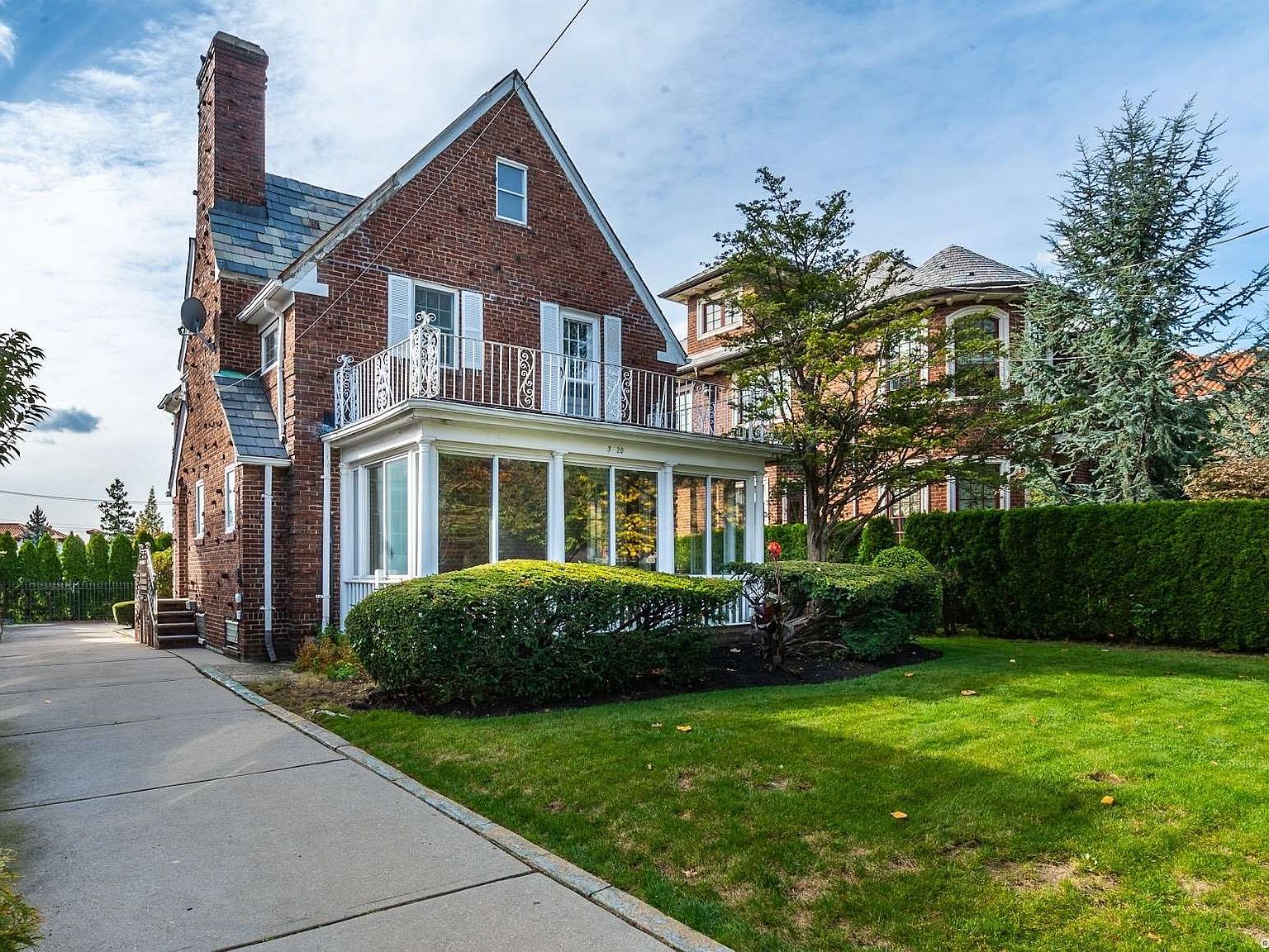 320 Parsons Boulevard, Malba, NY 11357 Zillow