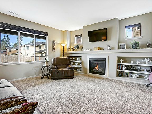 5th image of 16608 23rd Avenue Ct E