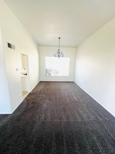 4 bed, 2.5 bath, 2476 sqft, $2,950 — Photo 4