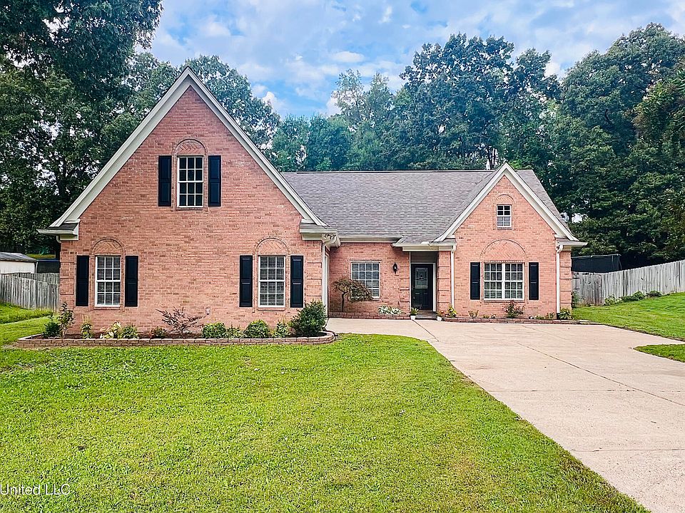 1st image of 1435 Dogwood Hollow Dr