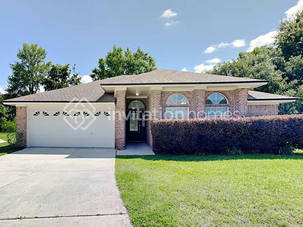 1250 Pirates Cove Ln