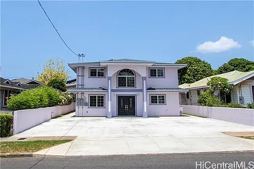 2137 Wilder Ave Photo 1