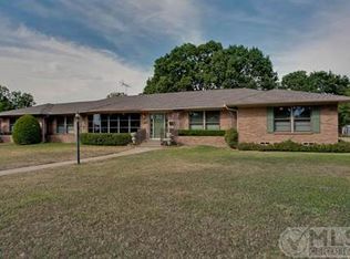 1406 N Buckner Blvd, Dallas, TX 75218