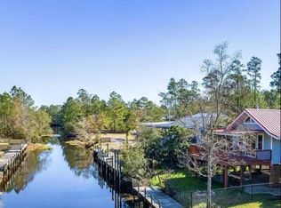 6090 Tyler St, Bay Saint Louis, MS 39520