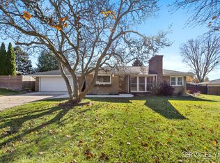 1720 Rondo St SE, Kentwood, MI 49508