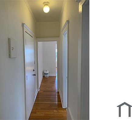 2nd image of 2314 W Jefferson Blvd