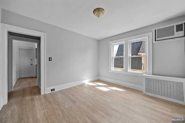 103 E Pleasant Ave #2 — Photo 5
