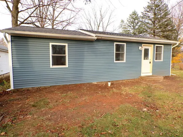 416 W Fenton St, Union City, MI 49094