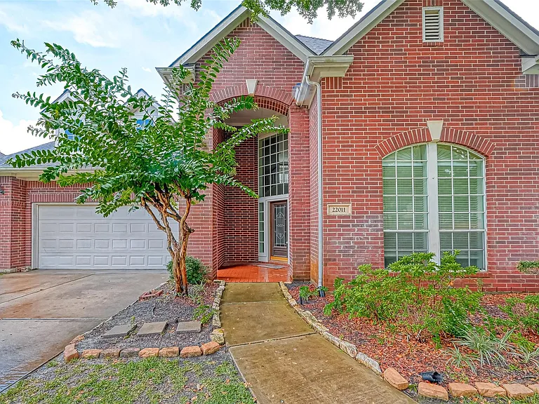 22011 Windmill Bluff Ln — Photo 6