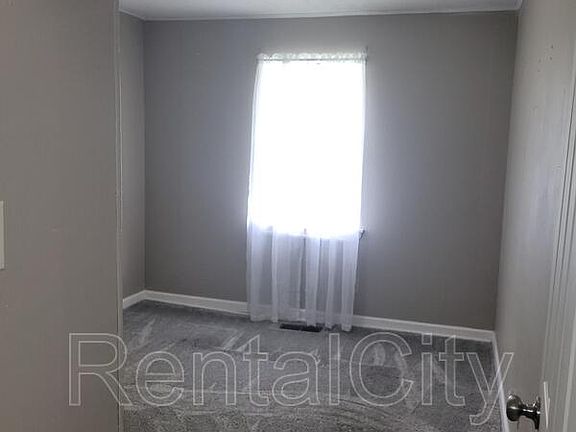 5th image of 316 Kist Ave Unit A