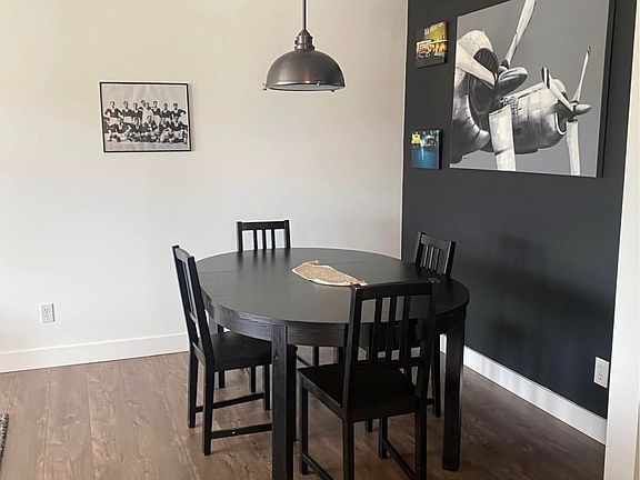 4th image of 899 Darwin Ave #402