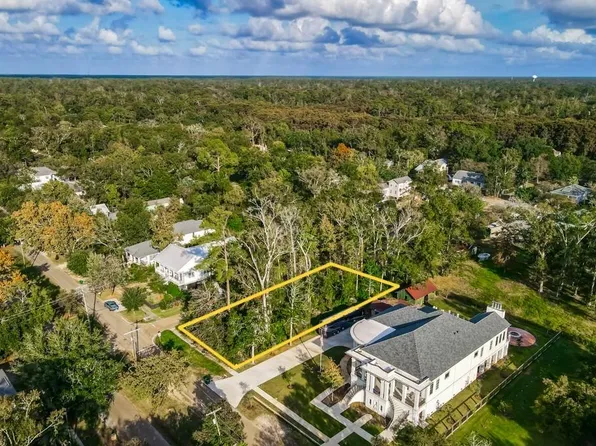 245 Marigny Ave, Mandeville, LA 70448