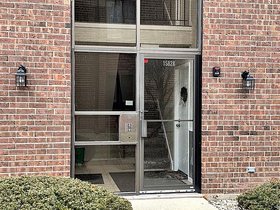 2nd image of 15828 Terrace Dr Unit 1W