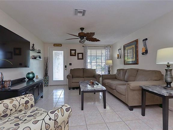 4th image of 7014 Almendariz Way