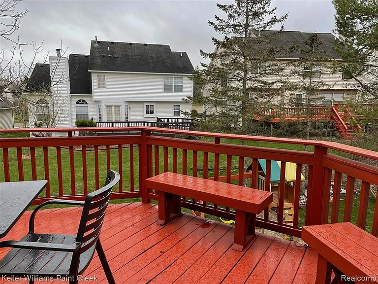 4927 Ravine Ct — Photo 34