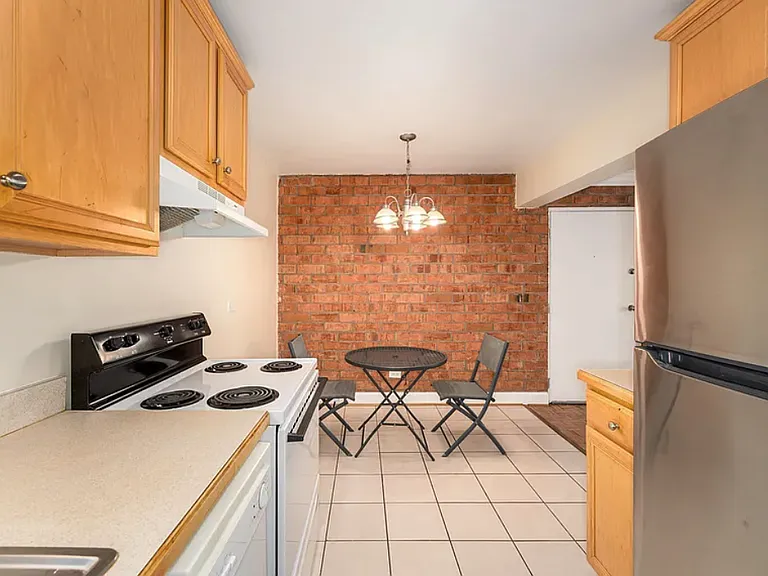 1800 Jefferson Park Ave #5 — Photo 6