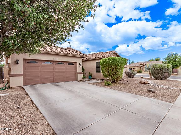 4th image of 2085 E EBONY Drive
