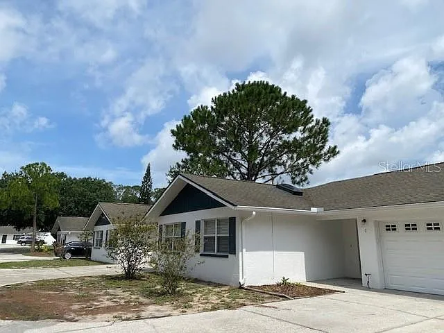 2779 Cypress Dr
