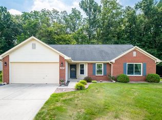 2881 Prairie Stream Way, Columbus, IN 47203