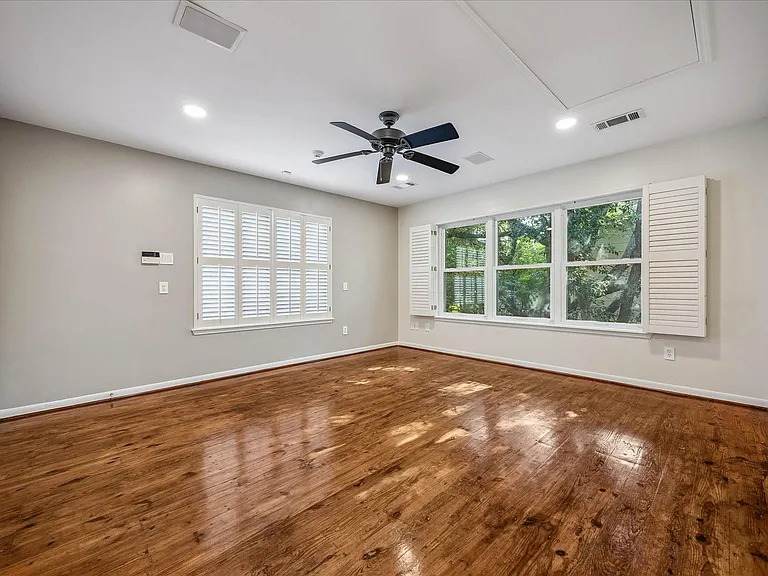 4119 Amherst St — Photo 16