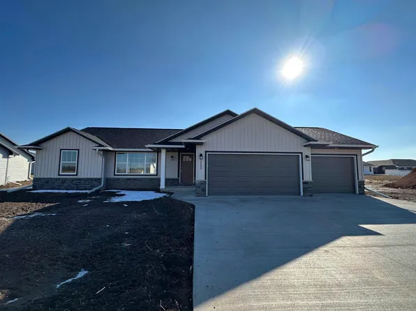 2489 Lawrence Dr, De Pere, WI 54115