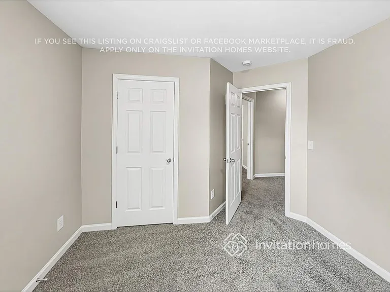 5817 Bradshaw Ct — Photo 17
