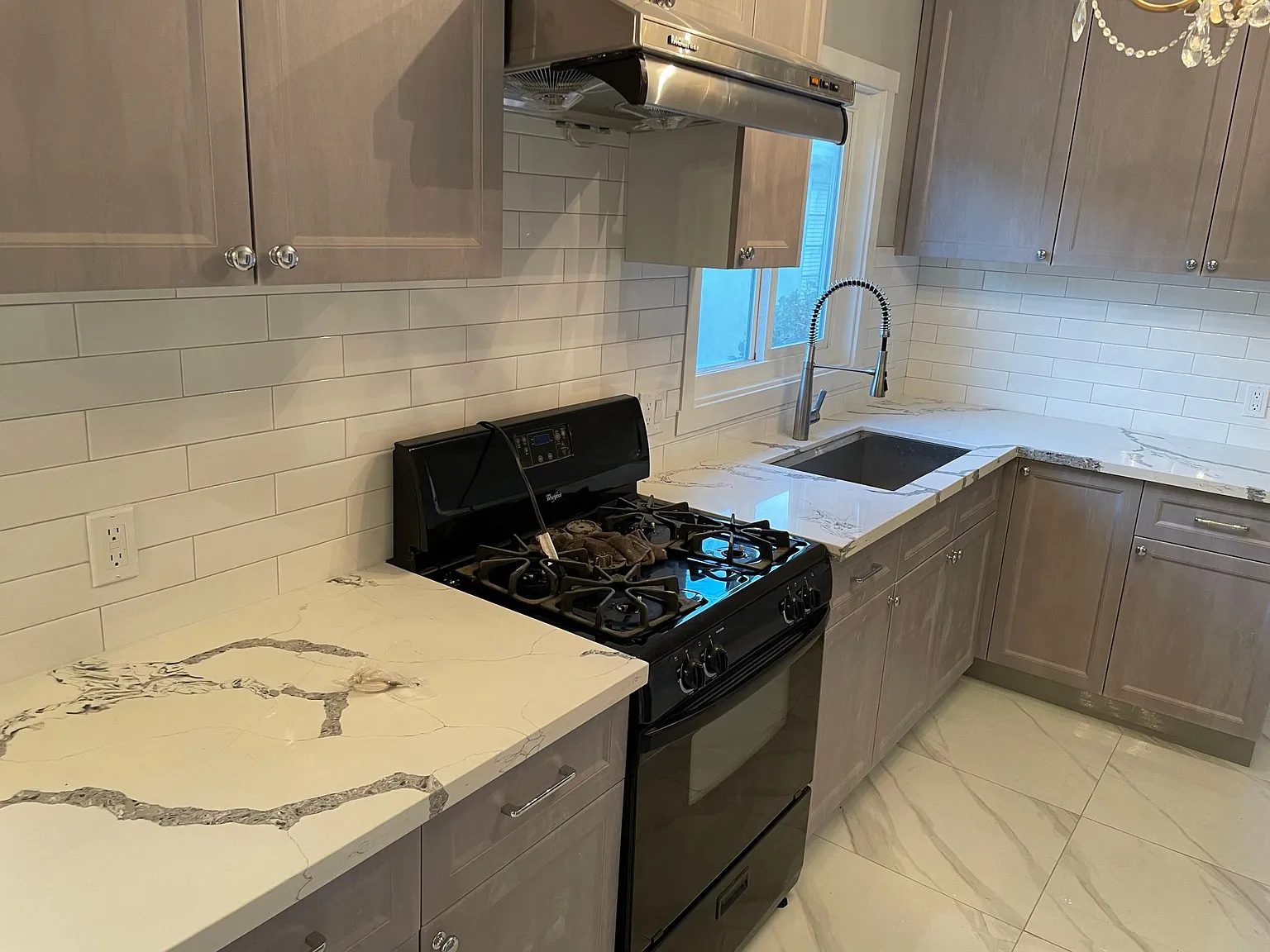 5928 N Muscatel Ave — Photo 3
