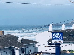 720 SW 6th St #203, Newport, OR 97365