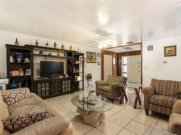 5th image of 1743 Moss Ct