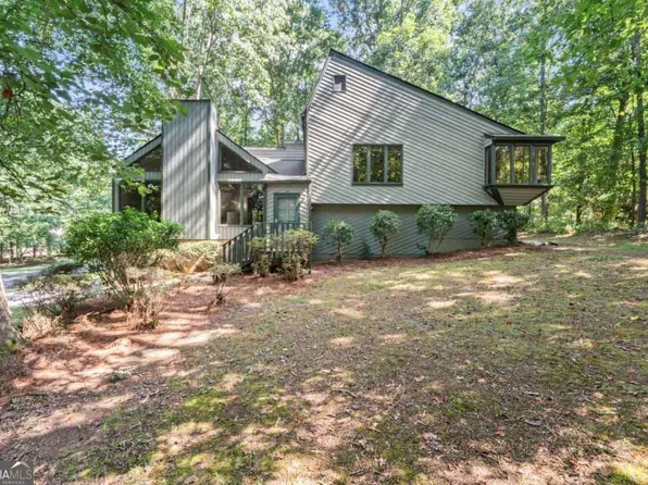 1909 Winding Creek Ln SW, Marietta, GA 30064