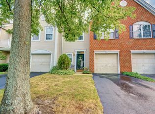24 Fox Meadow Ln, Holmdel, NJ 07733
