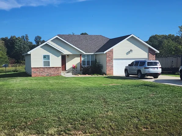4550 Douglas Fir Rd, Joplin, MO 64804