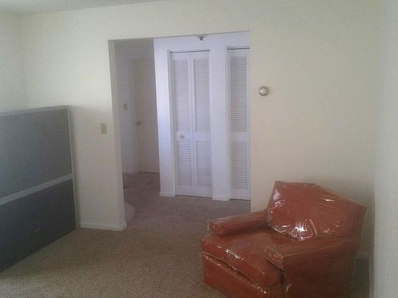5th image of 4625 Stonehedge St