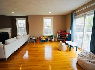 94 3rd St, Medford, MA 02155