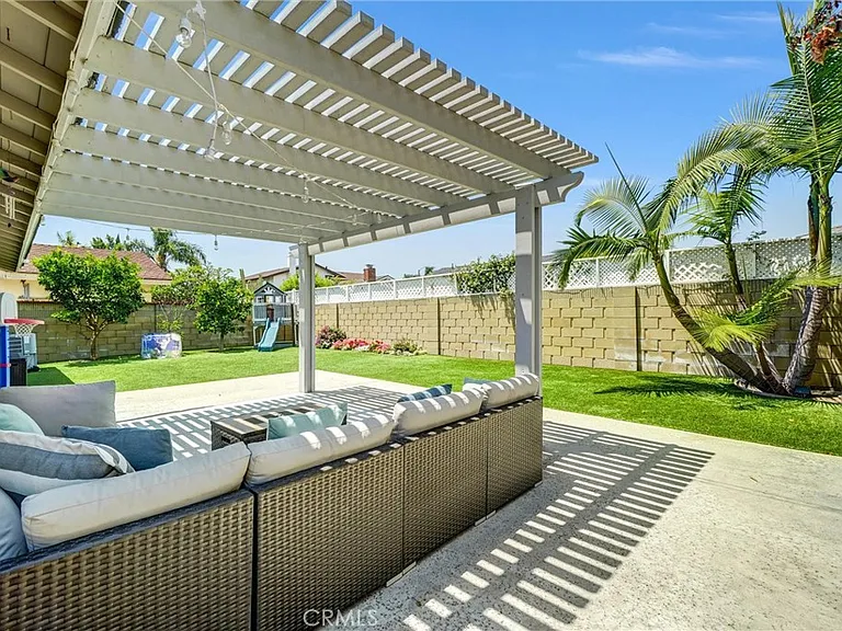 4865 Candleberry Ave — Photo 41