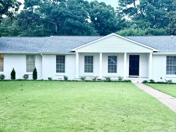 214 Roxie Dr, Florence, AL 35633