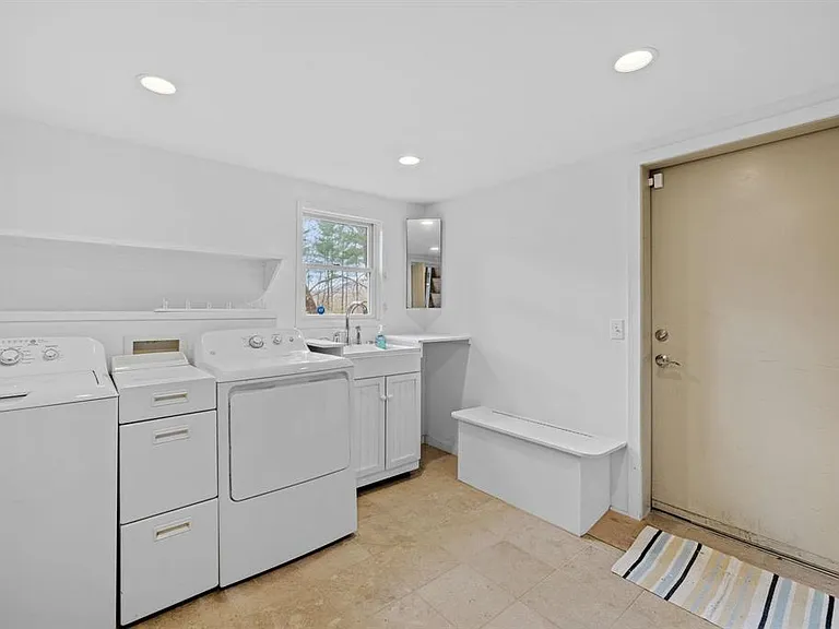 195 Pinnacle Ridge Rd — Photo 28