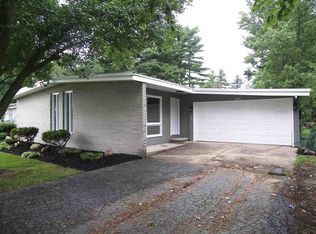 2716 E 450 N, Warsaw, IN 46582