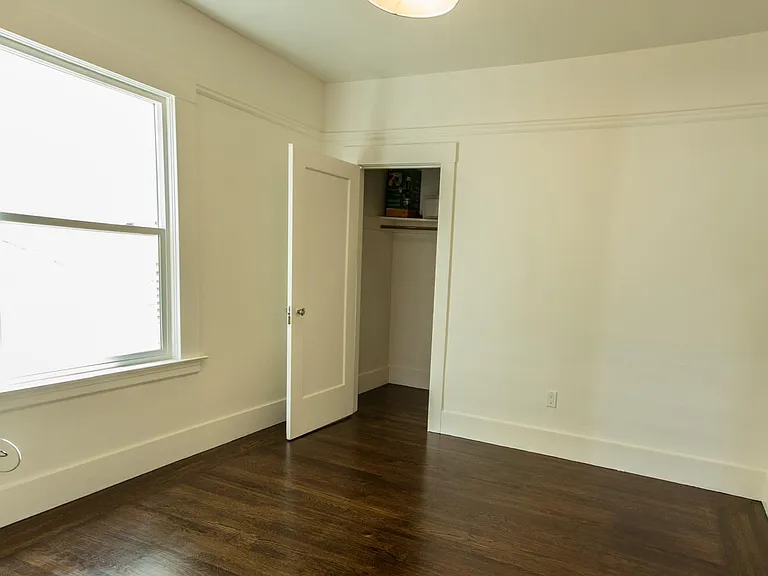 249 Eureka St — Photo 11